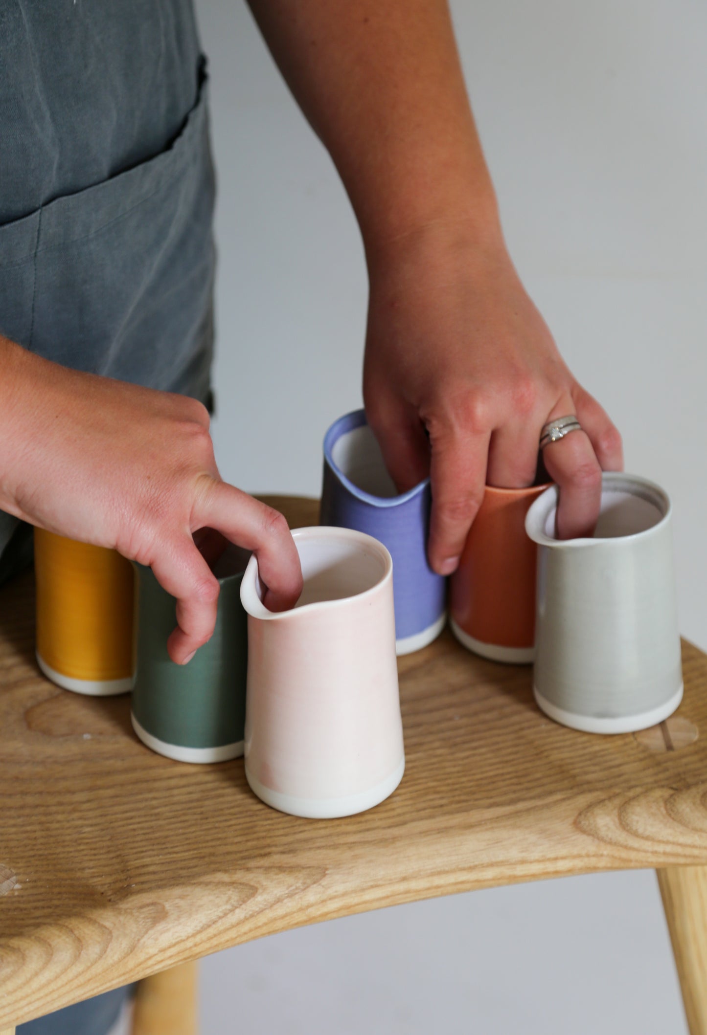 Forest Green Pourer